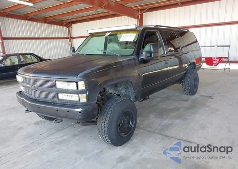 1994 Chevrolet Suburban K1500 from USA, damaged, VIN 1GNFK16K5RJ409905